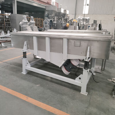 Robust Linear Vibrating Screen Providing Screening and Material Separation for Applications in Food Chemical and Building Materials